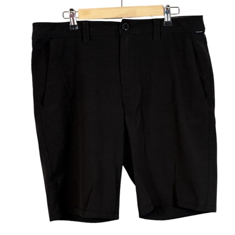 Volcom Modern Stretch Shorts Mens 36 Black Chino Skate A0911601